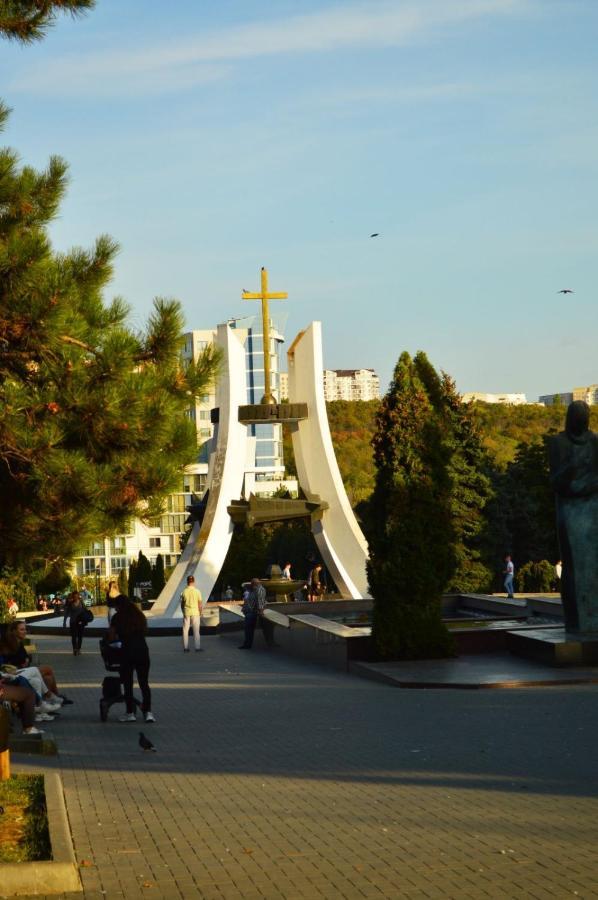 Russo * Chişinău